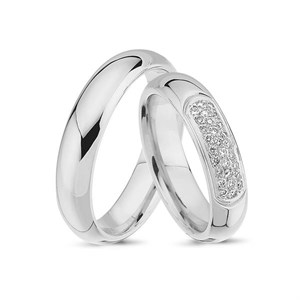 NURAN - Eheringe aus 14kt. Weißgold mit 0,28ct. Diamantenpavé